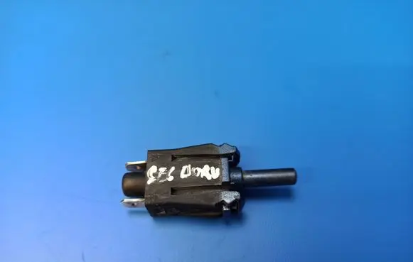 Mercedes-Benz 380 560SEC C126 Front door sensor coupe 0014548714