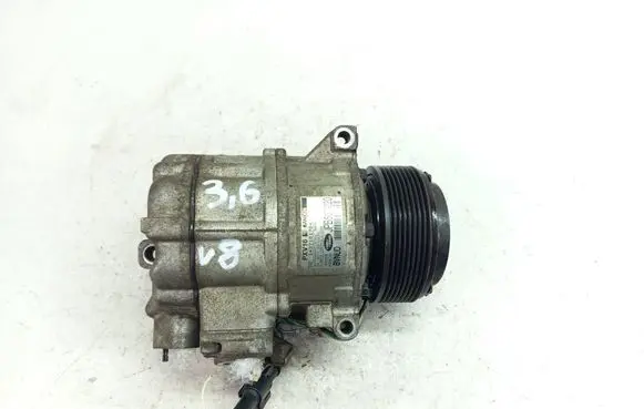 Land Rover Range Rover L322 Air conditioning (A/C) compressor (pump) JPB500220 PXV16 1437101704