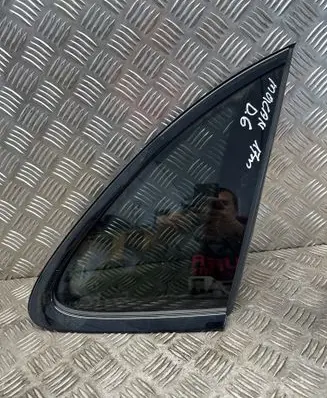 Porsche Macan (95B) Rear side window DOT24M98AS3 E000255 43R002092