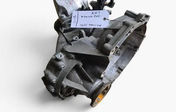 Skoda Octavia Mk2 (1Z) Manual 6 speed gearbox LHY 0AJ301103A