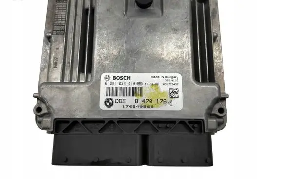 BMW 3 F30 F35 F31 Engine control unit/module 0281034449