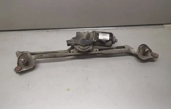 Toyota Avensis T250 Front wiper linkage and motor 8511005060