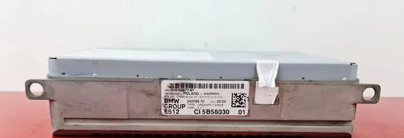 Navigation unit CD/DVD player