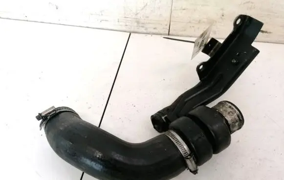 Nissan Primera Intercooler hose/pipe