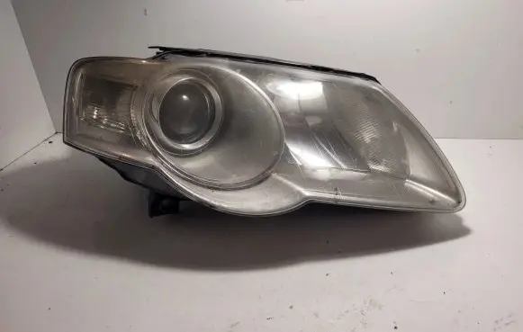 Volkswagen PASSAT B6 Headlight/headlamp 3C0941006AD 89316420