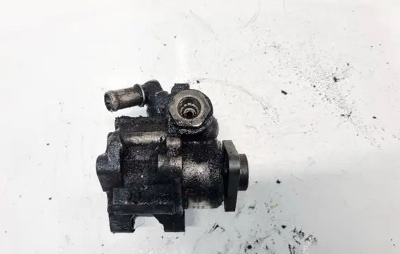Audi A6 S6 C5 4B Power steering pump 3B0422154K