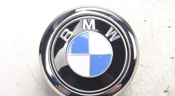 BMW X2 F39 Manufacturers badge/model letters 7436404
