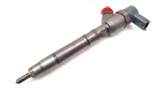 Hyundai i30 Fuel injector 338002A900 0445110320