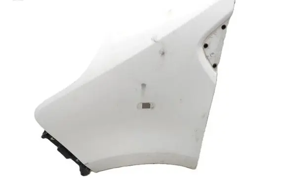 Opel Vivaro Fender 