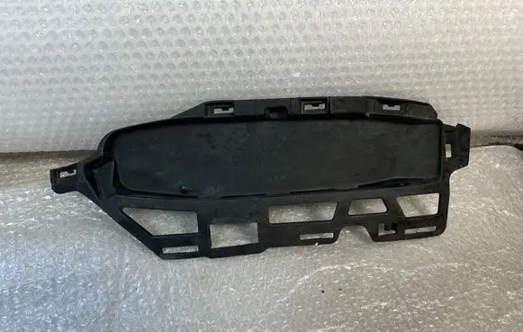 Front bumper lower grill