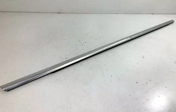 Volkswagen Sharan Loading door glass trim molding 7N0843469C