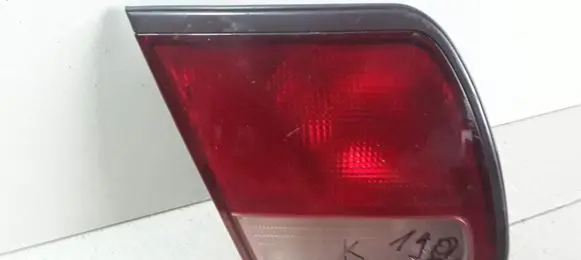 Mitsubishi Galant Tailgate rear/tail lights 0431613L