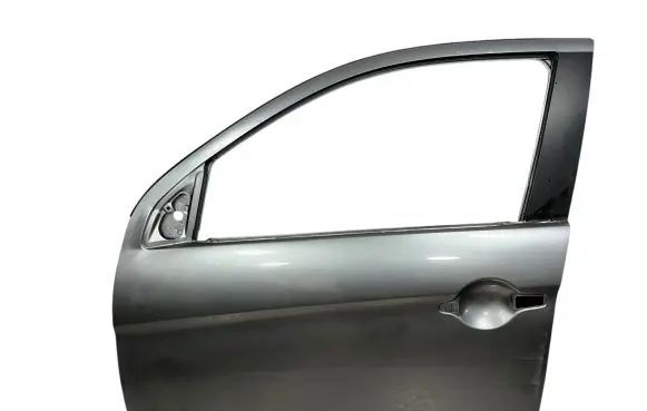 Peugeot 4008 Front door