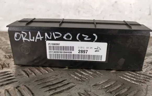 Chevrolet Orlando Other control units/modules 13582897