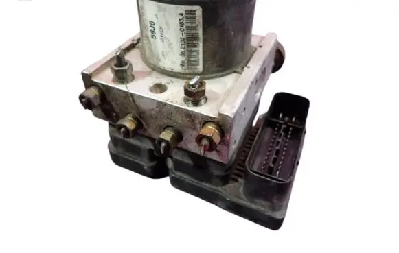 Suzuki Liana ABS Pump 06210201834