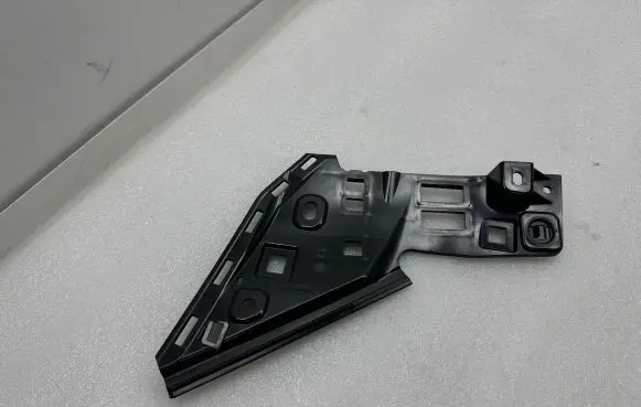 BMW i3 Front door glass trim molding 16081013 7453552