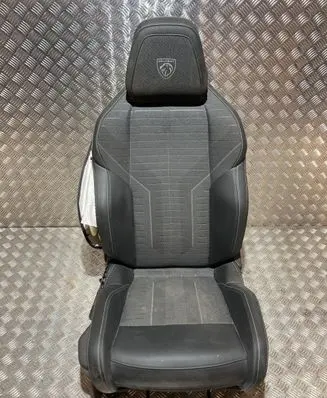 Peugeot 3008 III Front passenger seat PK21244