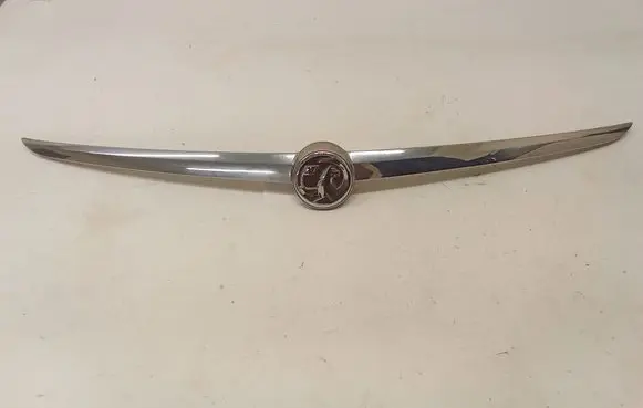 Opel Insignia A Tailgate trim 13244388
