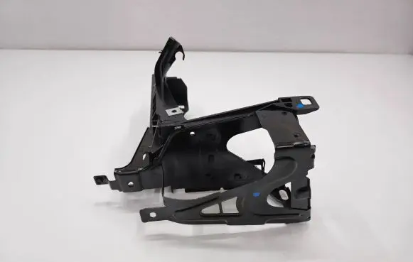 BMW 5 F10 F11 Headlight/headlamp mounting bracket 7200797