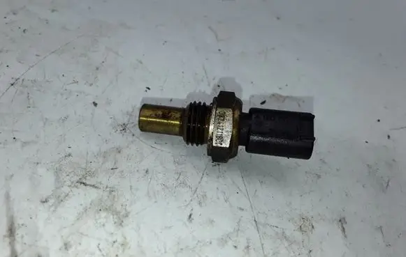 Mercedes-Benz Vito Viano W639 Coolant temperature sensor A0051532328
