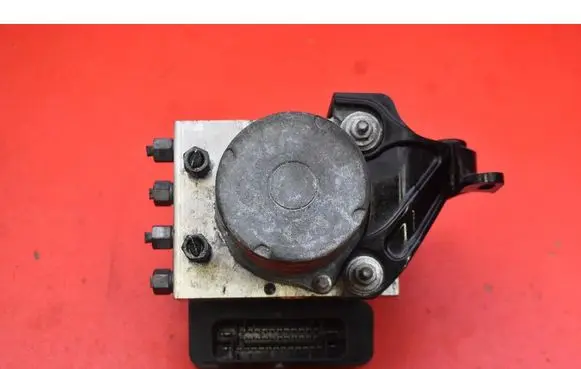 Tesla Model Y ABS Pump 104474500B