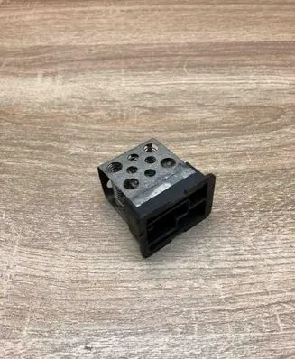 Opel Zafira A Heater blower motor/fan resistor 90559834