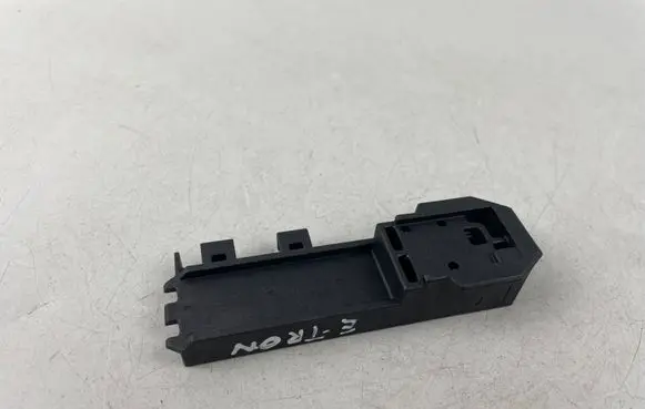 Audi e-tron Interior comfort aerial antenna 4M0907247A