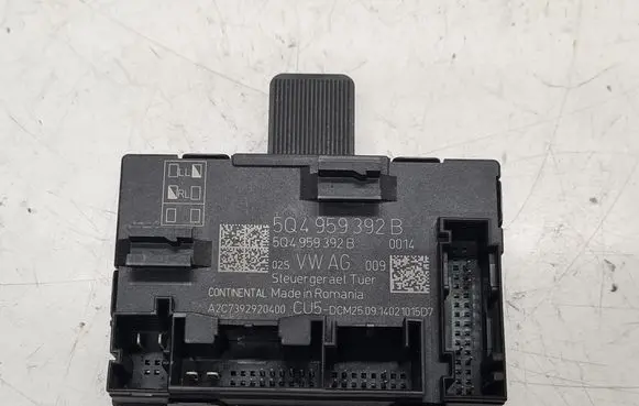 Skoda Octavia Mk3 (5E) Door control unit/module 5Q4959392B
