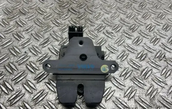 Volvo V50 Tailgate/trunk/boot lock/catch/latch 31276698
