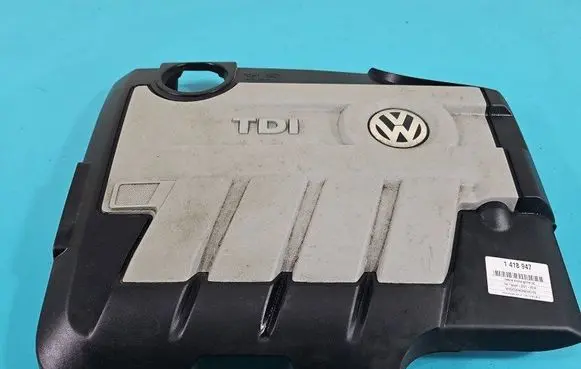 Volkswagen Tiguan Engine cover (trim) 03L103925AM IMPRK1418947
