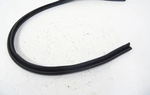 Skoda Rapid (NH) Engine compartment rubber 6V0823723A