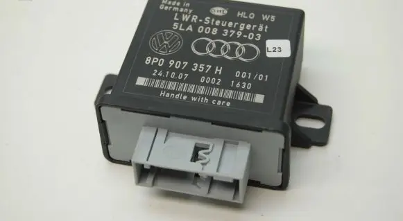 Audi A3 S3 8P Light module LCM 8P0907357H