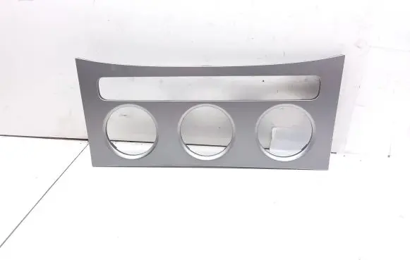 Climate control/heater control trim