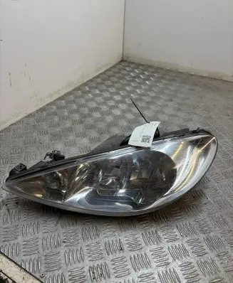 Peugeot 206 Headlight/headlamp 89901056 9660535680 6208A0