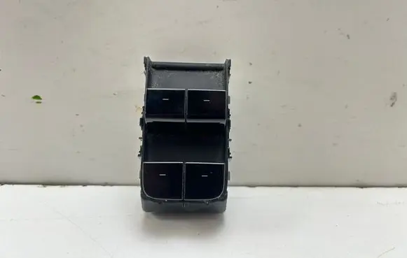 Tesla Model 3 Electric window control switch 108103701F