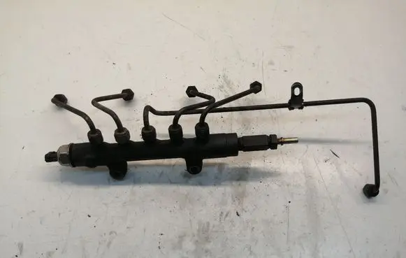 Ford Transit Fuel injector supply line/pipe 06088833120 55PP0501MYB
