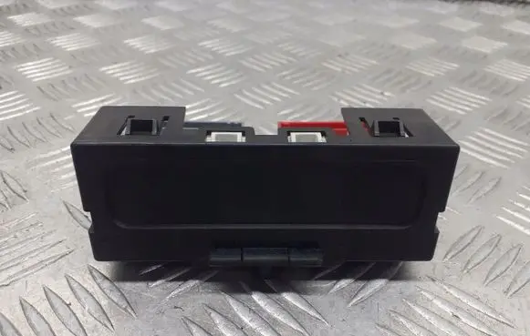 Renault Clio III Clock 8200028364A
