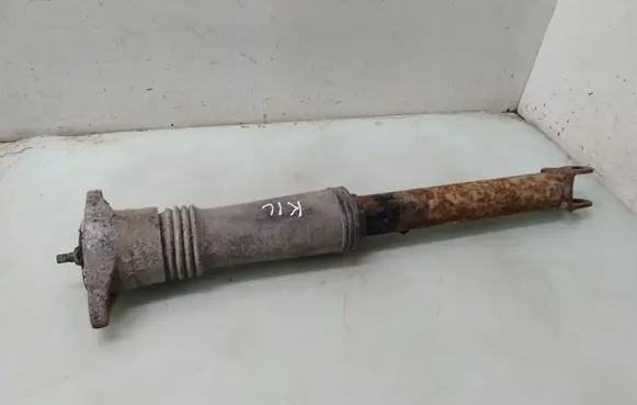 KIA Carens I Rear shock absorber/damper