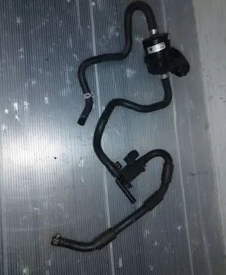 Nissan Qashqai Vacuum valve 8200603558