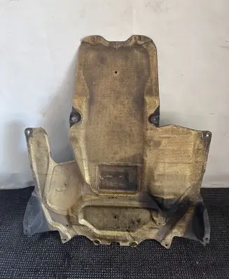 Mercedes-Benz SLK R172 Engine splash shield/under tray A1725201023