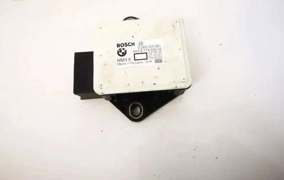 BMW 5 E60 E61 ESP acceleration yaw rate sensor 0265005681 6774602-02
