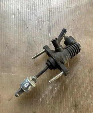 Clutch master cylinder