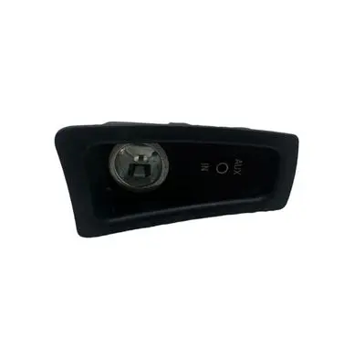 BMW 1 E81 E87 AUX in-socket connector 6930561