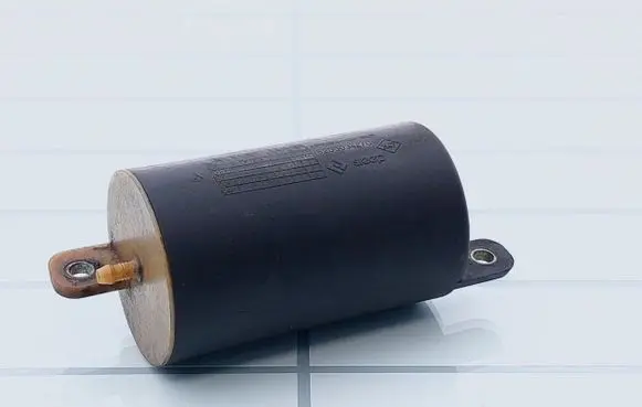 Volvo S40, V40 Vacuum air tank 8200034270