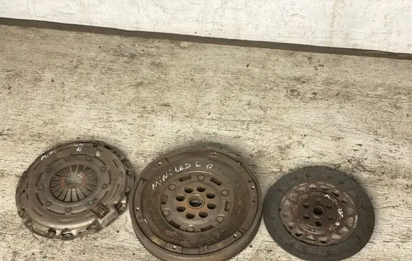Mini One - Cooper Coupe R56 Clutch set kit C0282951 7599833196360