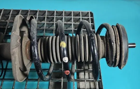 Citroen DS5 Front coil spring IMPRK1403037