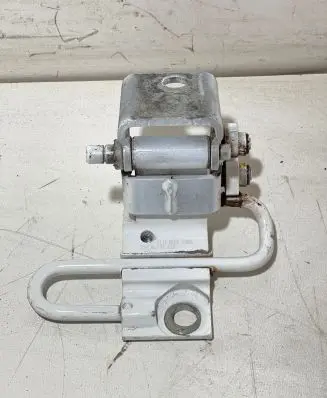 Audi Q7 4L Rear door lower hinge 4L0833411A