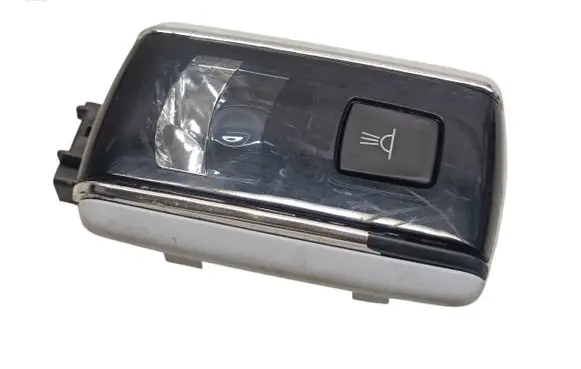 Peugeot 508 Rear seat light 8957400 EMAA3864X 121620