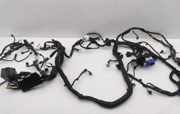 Engine installation wiring loom