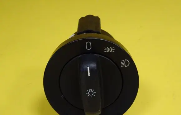 BMW 5 E39 Light switch 8363683 61318363683